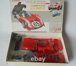 Alfa Romeo 33 1968 Plastic 1/24 Model Kit Incomplete Sealed Bags & Box Bandai