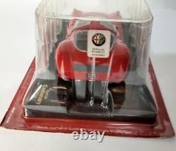 Mini Car hachette 1/24 Alfa Romeo Tipo 33 (1967) No. 9391