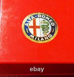 Rare Minichamps 1968 Alfa Romeo Tipo 33 Stradale Presentation Clapper Box 143