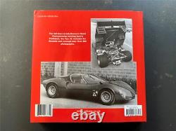 Alfa Romeo Tipo 33 signé Merzario Ickx Bell Attwood Mass