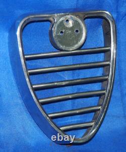 Calandre centrale chromée en forme de cœur Scudetto d’origine (OEM) pour Alfa Romeo 1750 Berlina 105 1968-1971