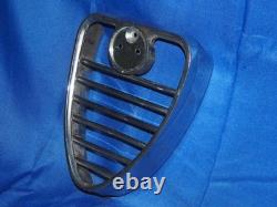 Calandre centrale chromée en forme de cœur Scudetto d’origine (OEM) pour Alfa Romeo 1750 Berlina 105 1968-1971