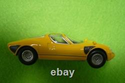 Collection de voitures miniatures Kyosho 1/64 Rare Alfa Romeo Tipo 33 Stradale Jaune