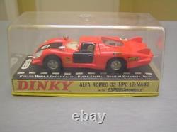 Dinky Toys 210 Alfa Romeo 33 Tipo Le Mans à l'échelle 1/43, état neuf dans sa boîte MIB.