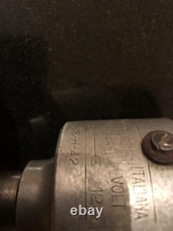 Distributeur Alfa Romeo 6C d'avant-guerre