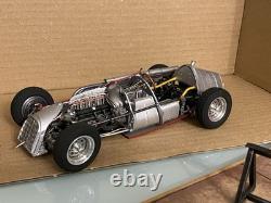 Kit monté en métal/résine MFH Model Factory Hiro Alfa Romeo Type 159 Fangio 1/20