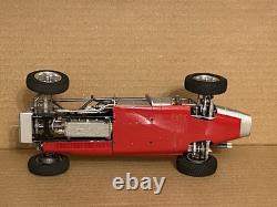 Kit monté en métal/résine MFH Model Factory Hiro Alfa Romeo Type 159 Fangio 1/20