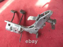 Pédales droites de travail Alfa Romeo Type 105 authentiques 105004412003
