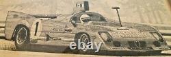 Vintage Alfa Romeo Tipo 33 Tt 12 Lithographie En Stylo Et Encre Par Cohn Barnes Jr 1975